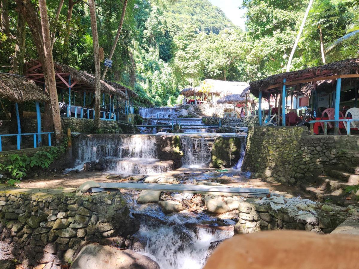Beachfront Apartment, Quiet 4 Beds, 1 Bath, Ac, Wi-Fi, Hot Water, In Paraiso Near Los Patos Exterior foto